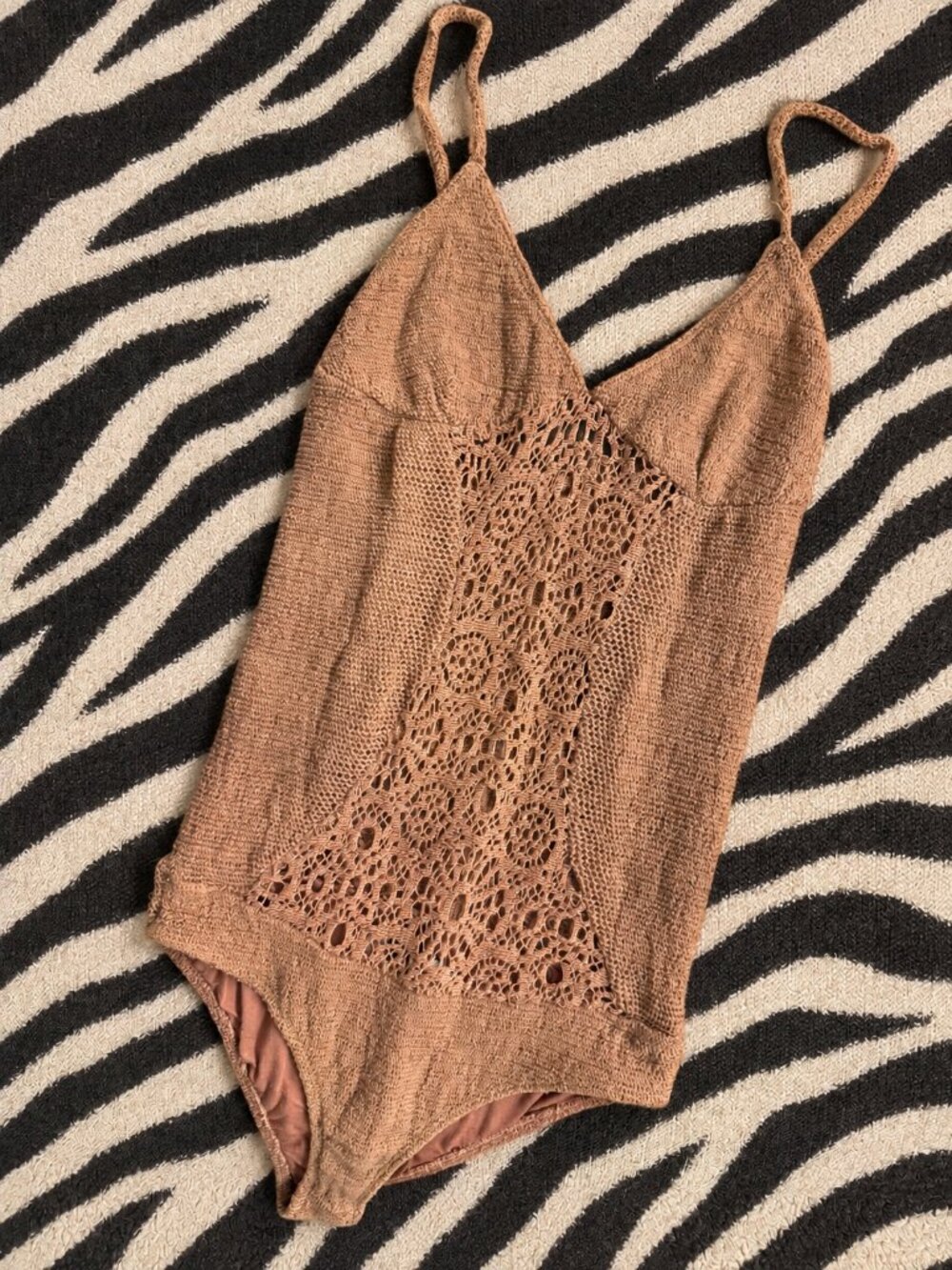 Nightcap Clothing Crochet One Piece Bodysuit Tan Size 2